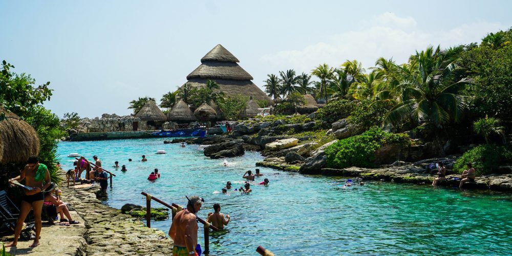 xcaret-1228155_1920.jpg